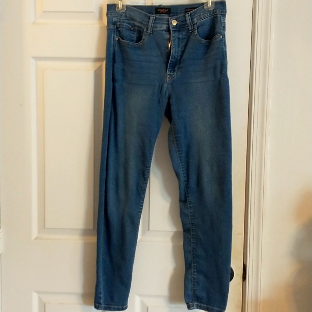 Curve Appeal Essential Skinny Jeans